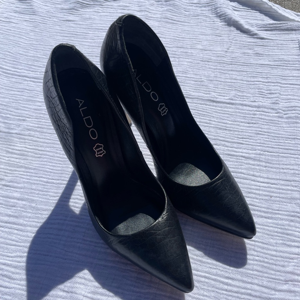 Aldo black heels